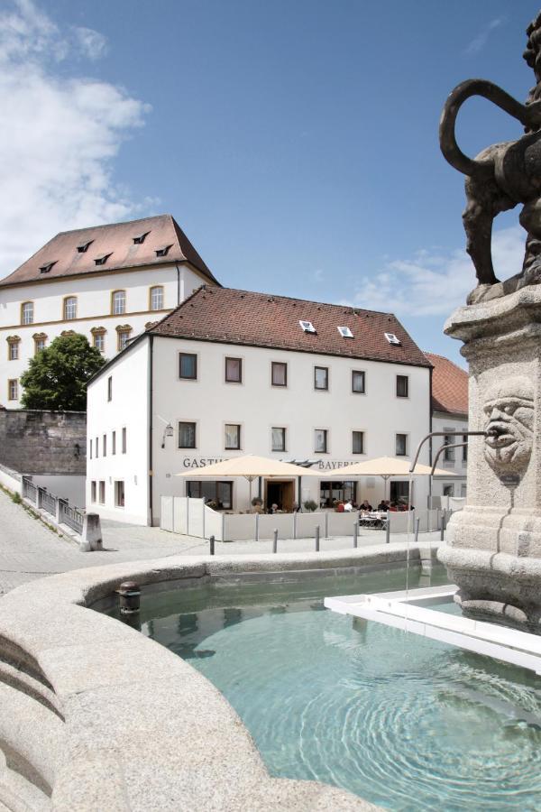 Hotelgasthof Bayerischer Hof Sulzbach-Rosenberg Ngoại thất bức ảnh