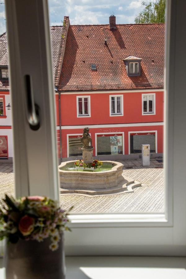 Hotelgasthof Bayerischer Hof Sulzbach-Rosenberg Ngoại thất bức ảnh