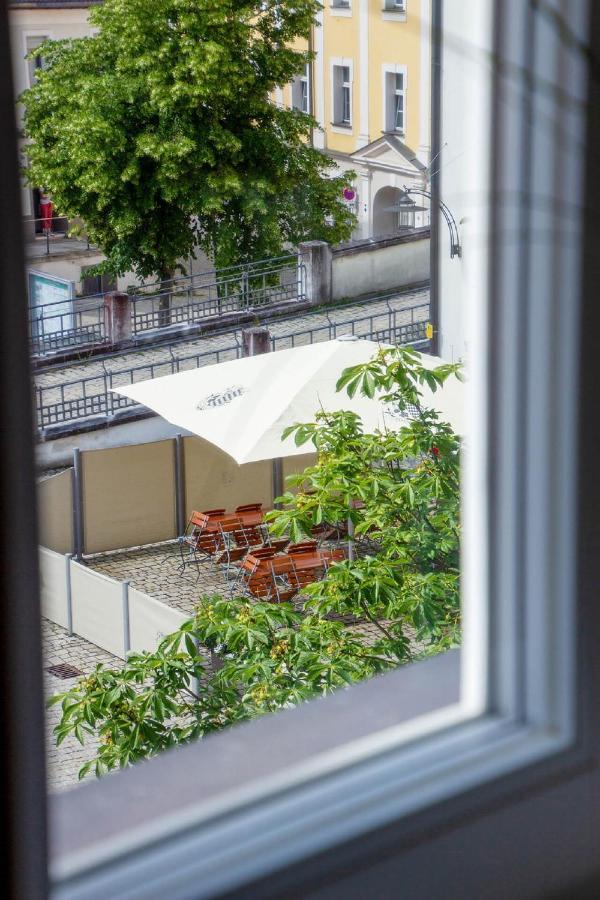 Hotelgasthof Bayerischer Hof Sulzbach-Rosenberg Ngoại thất bức ảnh