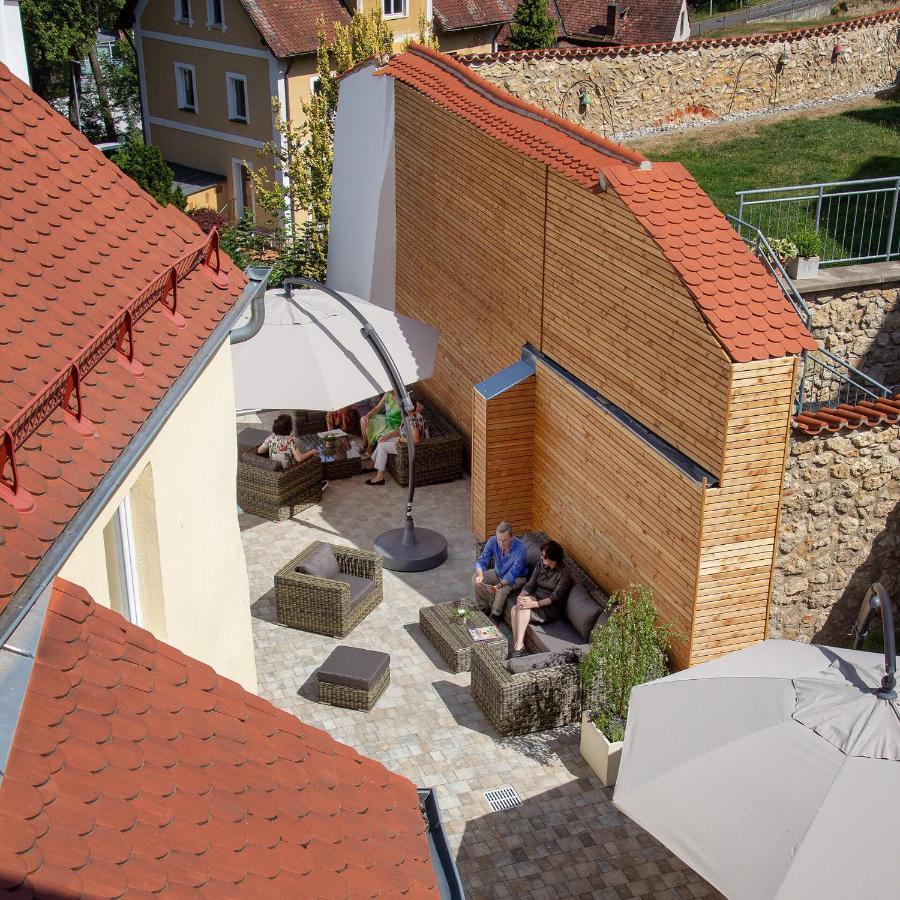 Hotelgasthof Bayerischer Hof Sulzbach-Rosenberg Ngoại thất bức ảnh