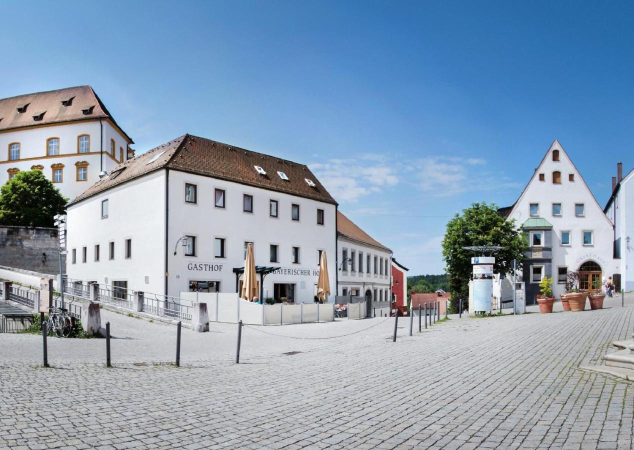 Hotelgasthof Bayerischer Hof Sulzbach-Rosenberg Ngoại thất bức ảnh