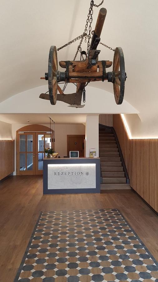 Hotelgasthof Bayerischer Hof Sulzbach-Rosenberg Ngoại thất bức ảnh
